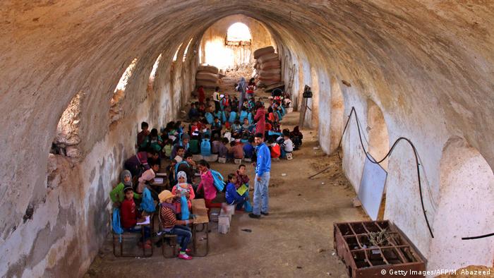 Vom Krieg zerstörte Schulen in Syrien Daraa (Getty Images/AFP/M. Abazeed)
