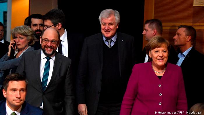 Deutschland Koalitionsverhandlungen von Union und SPD (Getty Images/AFP/J. Macdougall)