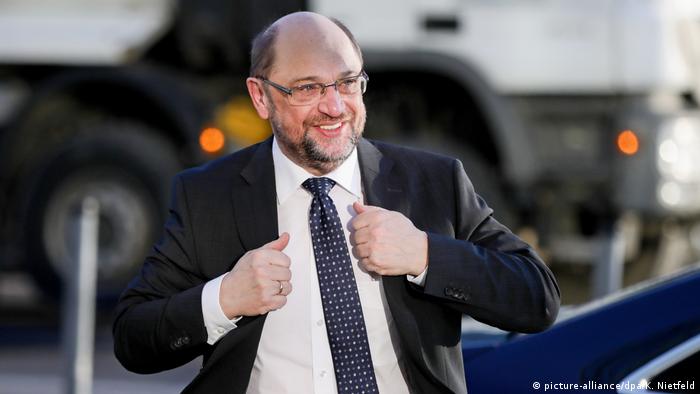 Koalitionsverhandlungen von Union und SPD Martin Schulz (picture-alliance/dpa/K. Nietfeld)
