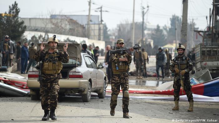 AFGHANISTAN Kabul Bombenexplosion (Getty Images/AFP/W. Kohsar)