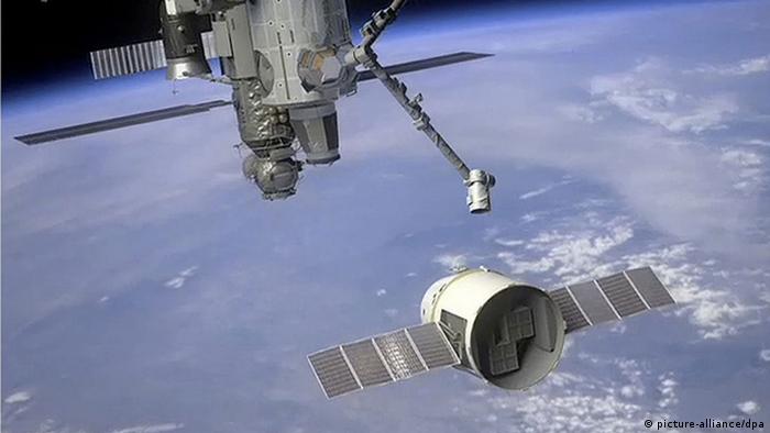 كبسولة دراغون أول مركبة فضاء أمريكية خاصة علوم وتكنولوجيا آخر الاكتشافات والدراسات من Dw عربية Dw 19 05 2012