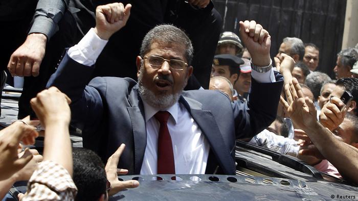 محمد مرسي من مرشح احتياط إلى أول رئيس للجمهورية الثانية أخبار Dw عربية أخبار عاجلة ووجهات نظر من جميع أنحاء العالم Dw 24 06 2012