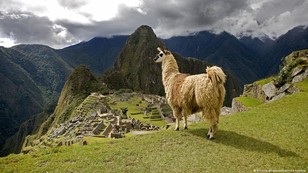 Peru Restricts Access To Machu Picchu Inca City To Prevent Damage News Dw 11 05 19