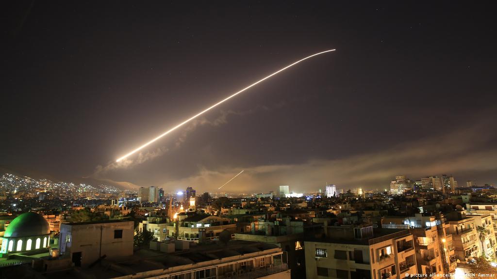 تغطية مباشرة ضربات عسكرية على أهداف في سوريا أخبار Dw