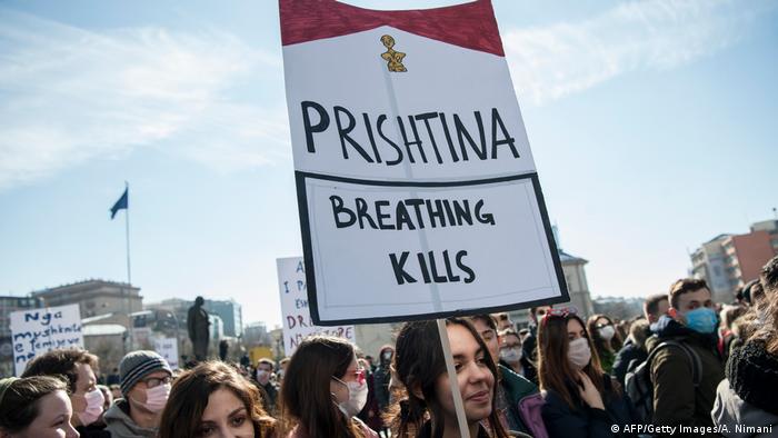 Protest gegen Luftverschmutzung durch Kohlekraftwerke Serbien