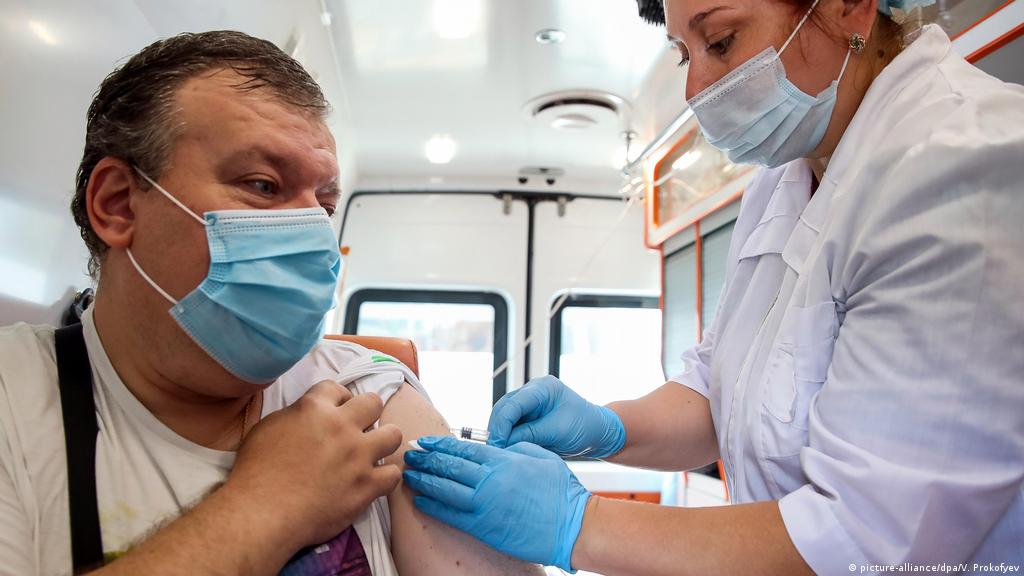 Llega a Venezuela la primera vacuna rusa