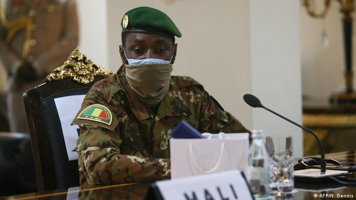 Mali : Bah N′Daw, le nouveau président de la transition | Afrique | DW | 21.09.2020