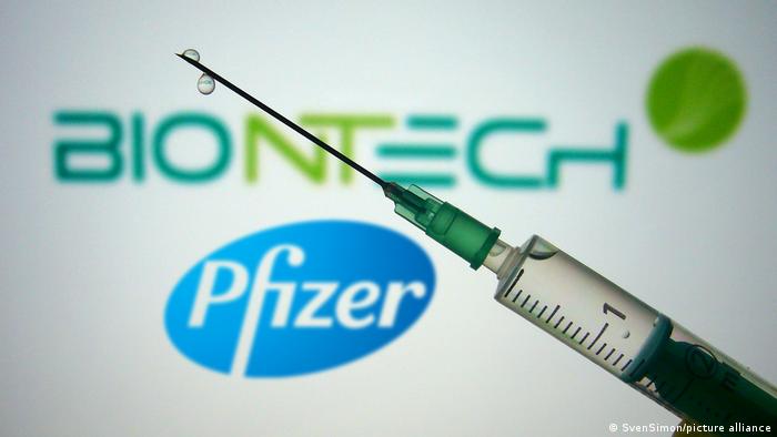 Pfizer/BioNTech eleva al 95 por ciento la efectividad de su vacuna | El  Mundo | DW | 18.11.2020
