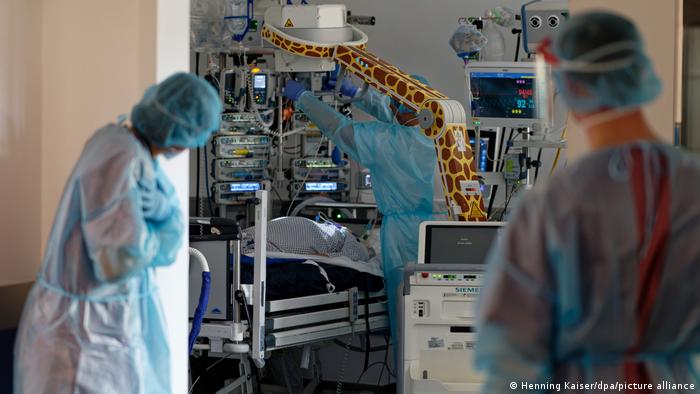 Coronavirus: nuevas cepas causarán más muertes, advierten | Europa al día |  DW | 29.12.2020